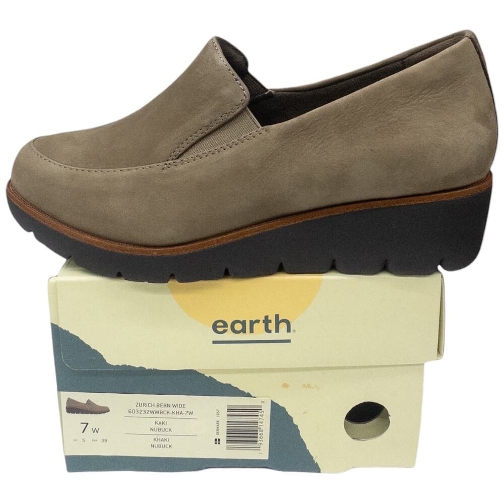 Earth Zurich Bern Tan Kaki Suede Wedge Loafers Women's 7 Wide